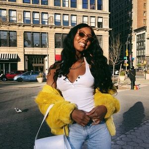 Meet your Posher, Bria